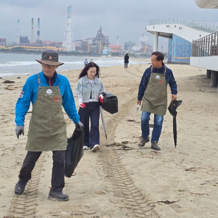 송도해변 정화 사진 2