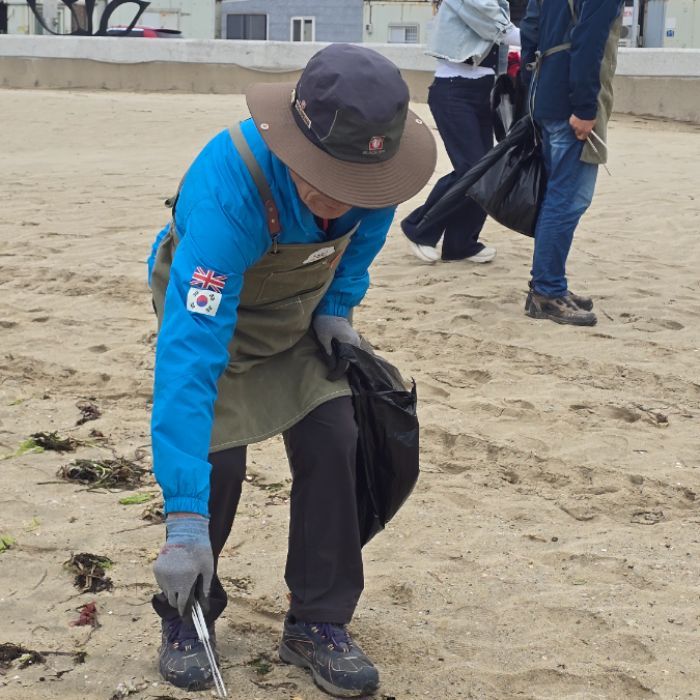 송도해변 정화 사진 4