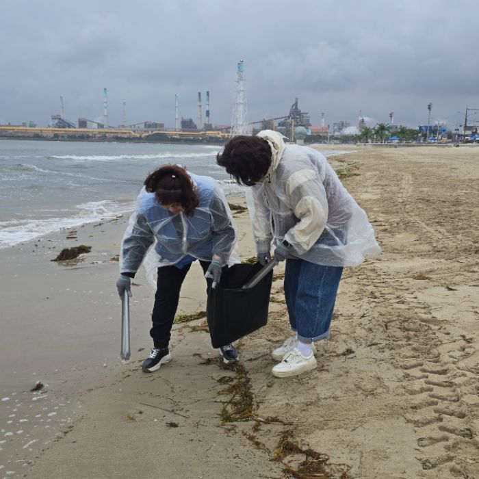 송도해변 정화 사진 5