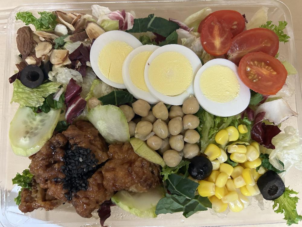 충남.집식탁.저녁식사.샐러드